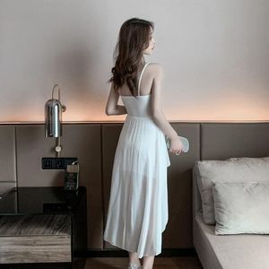 中国少年裸体视频
